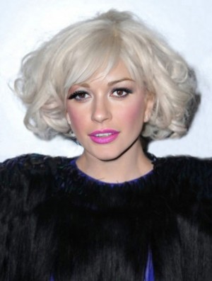 Lady Gaga Perücke Kinn Länge Curly Style Layered Cut