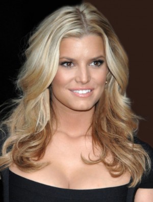 16 Zoll Ideal Blonde Long Wavy Layered Jessica Simpson Perücken