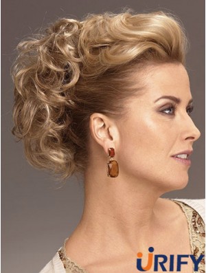 Clip On Haarteile mit synthetischer blonder Farbe kurzer Länge lockiger Stil